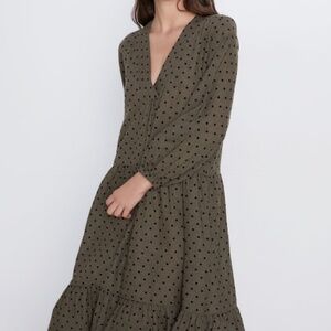 Zara Polka Dot V-Neck Long Sleeve Green Tiered Maxi Dress Womens M Boho Prairie
